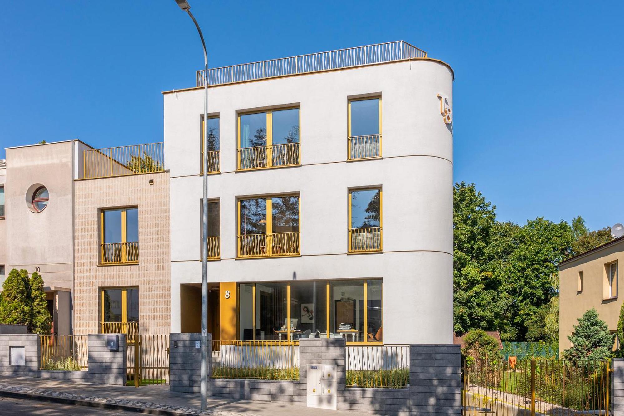 T8- Tetmajera Guest house