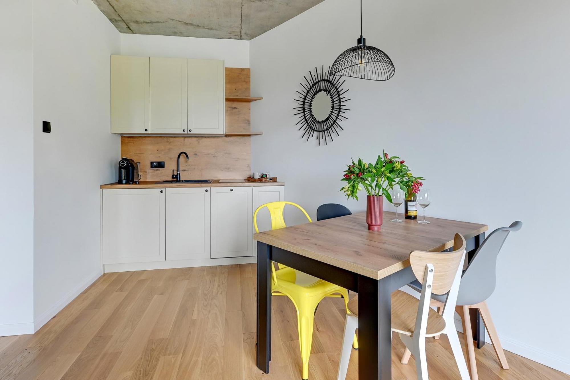 T8- Tetmajera Guest house *